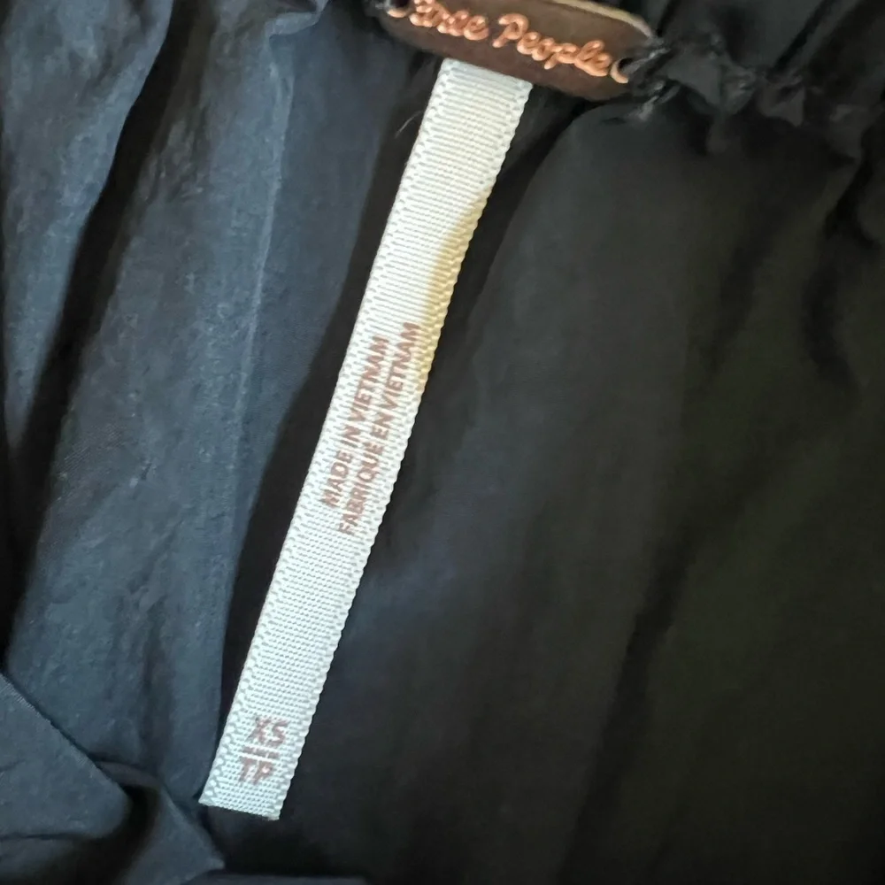 Free People Movement black joggers size xs